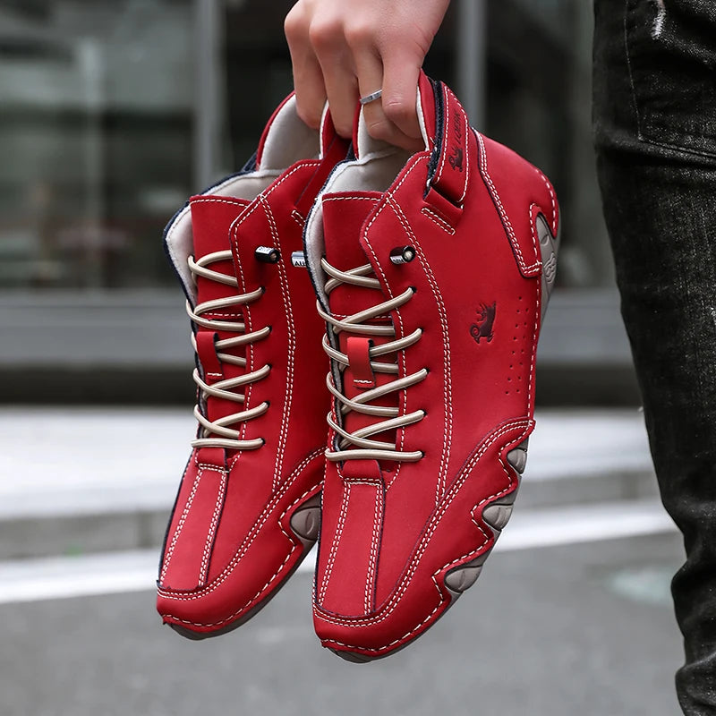 Outdoor Hiking Shoes with Wear-resistant High Top Boots