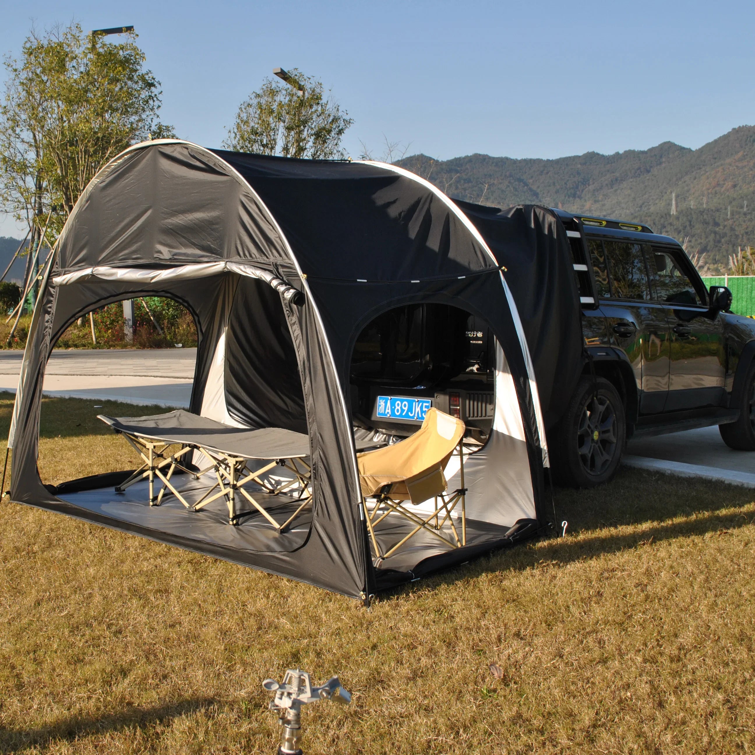 SUV Car Tent for Camping, SUV Tailgate Shade Awning Tent
