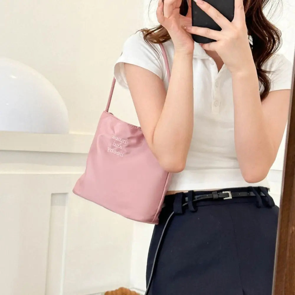 Women's High Capacity Handbag