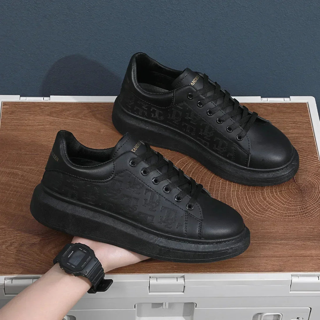 Men's Casual Sneakers