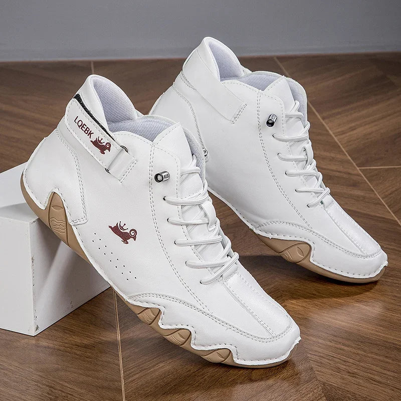 Outdoor Hiking Shoes with Wear-resistant High Top Boots