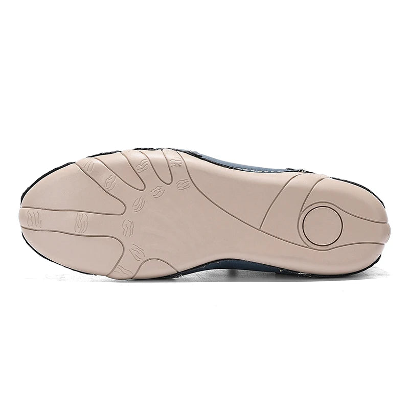Outdoor Hiking Shoes with Wear-resistant High Top Boots